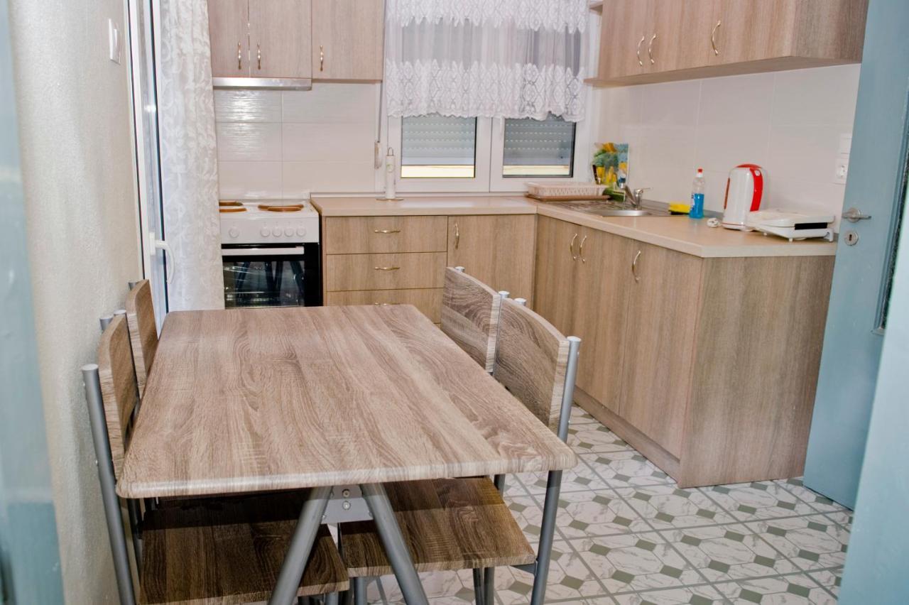 Makri Square Apartment מראה חיצוני תמונה