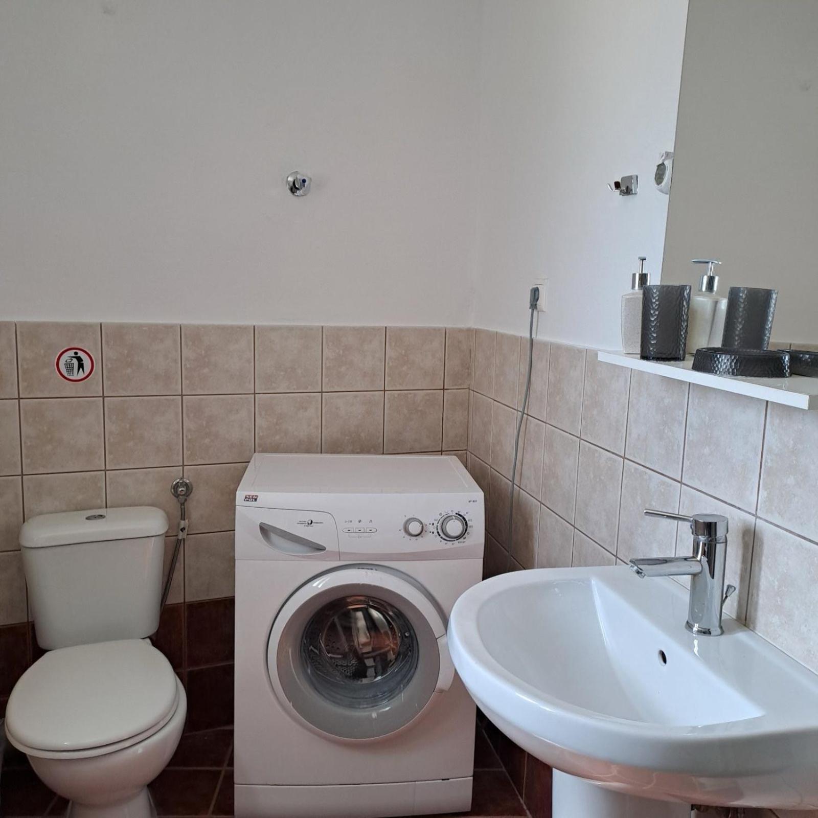 Makri Square Apartment מראה חיצוני תמונה